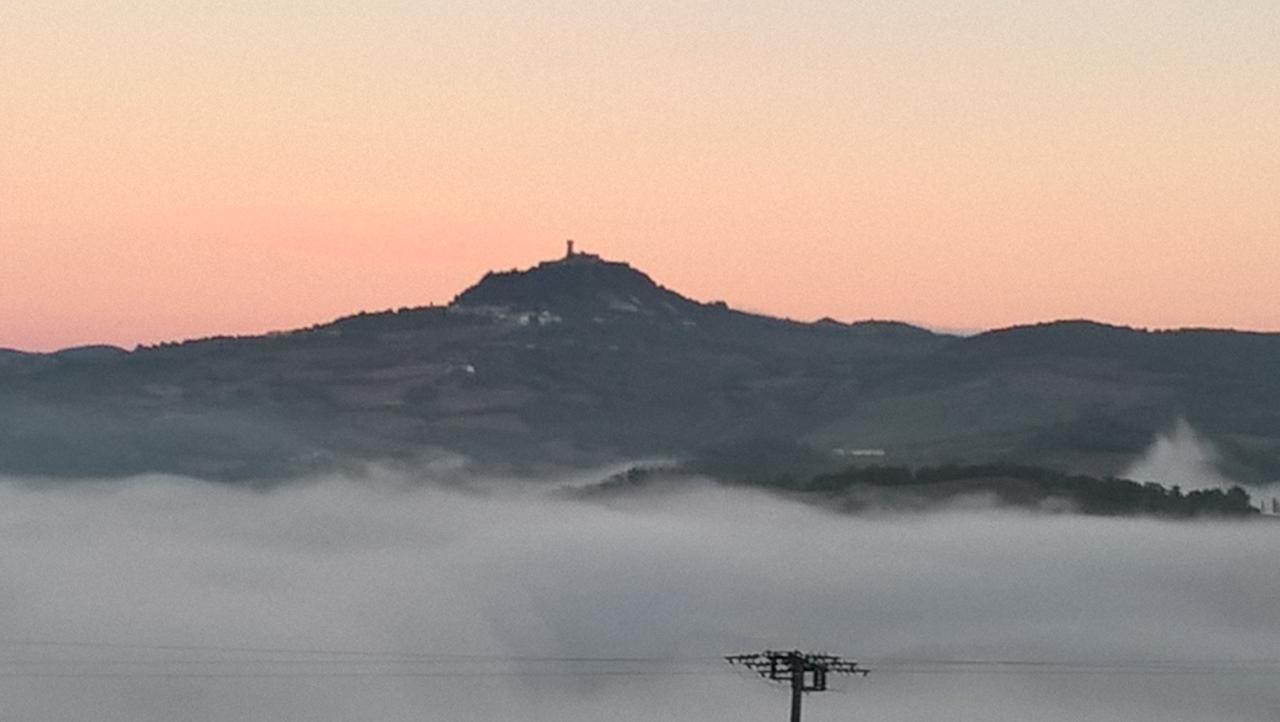 Agriturismo Corvaia Radicofani Dış mekan fotoğraf